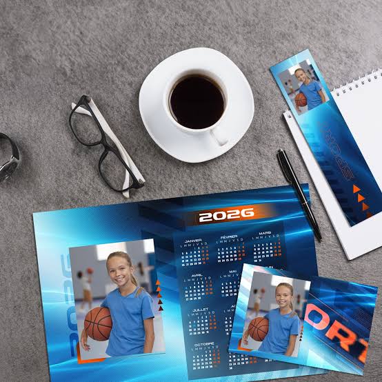 Calendrier 2026 thème sport avec photo d'élève et marque-page
